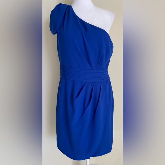 MINUET by MODCLOTH ONE SHOULDER BOW, PLEATED WAIST, SIDE ZIP, SZ L, ROYAL BLUE - Picture 6 of 17